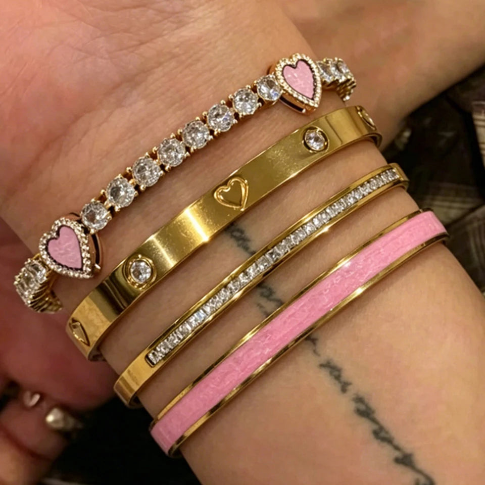 Aila Heart Bracelet Set product view 1