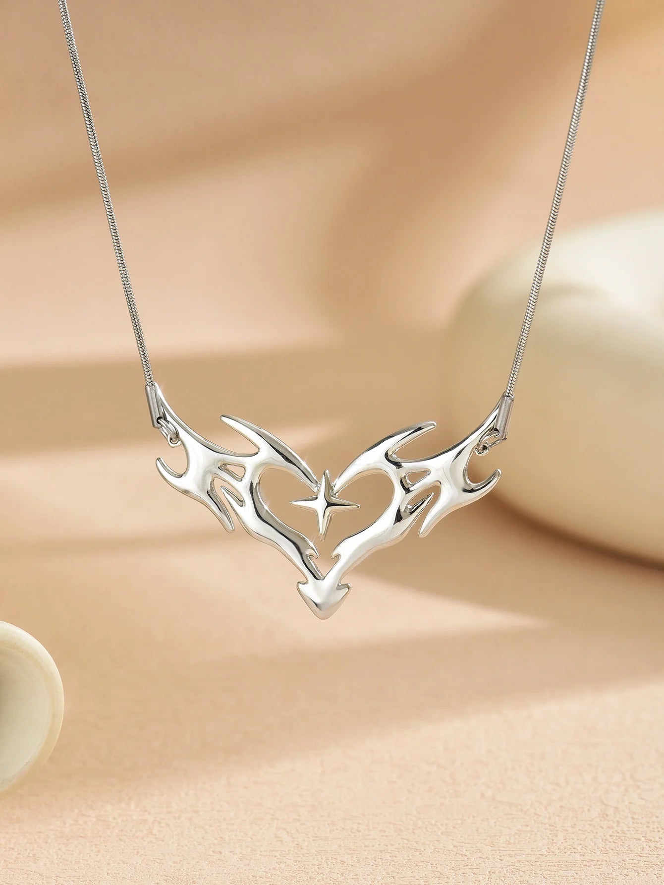 Amour Heart Waist Chain product view 2